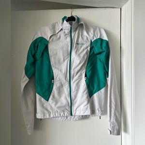 Sugoi Versa Women’s Cycling/Trail Running Jacket Magnetic Quick Release Sleeves